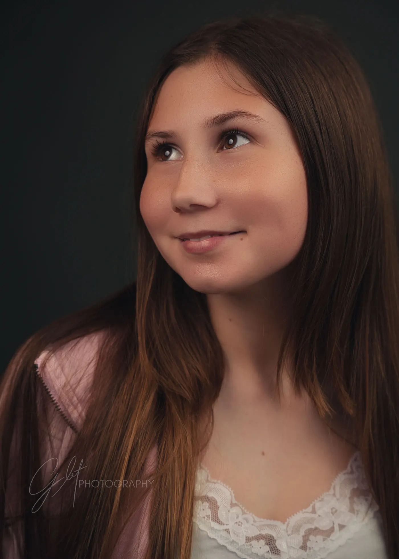 A relaxed first-session portrait